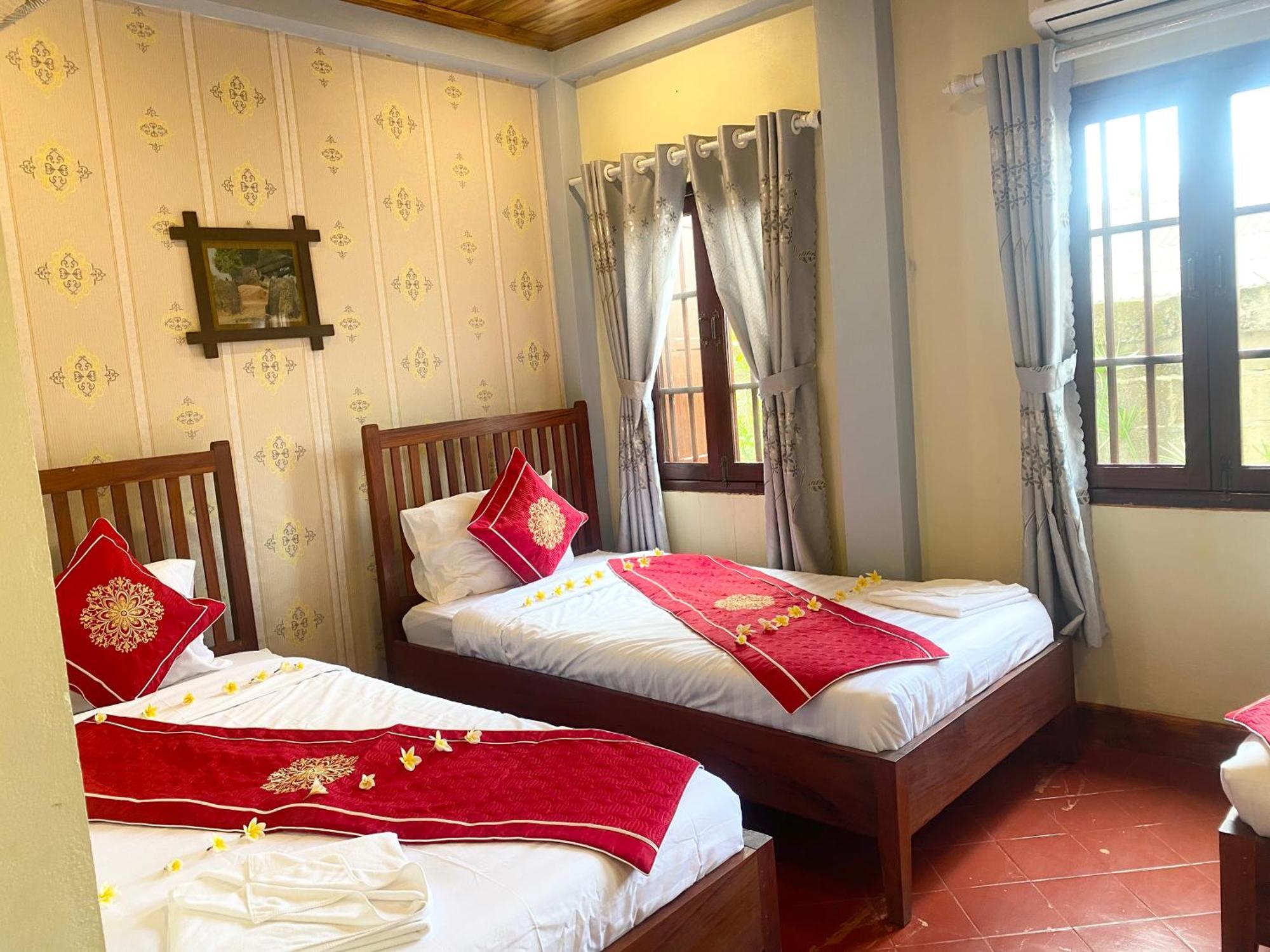 Golden Sun Boutique Hotel Luang Prabang Exteriör bild