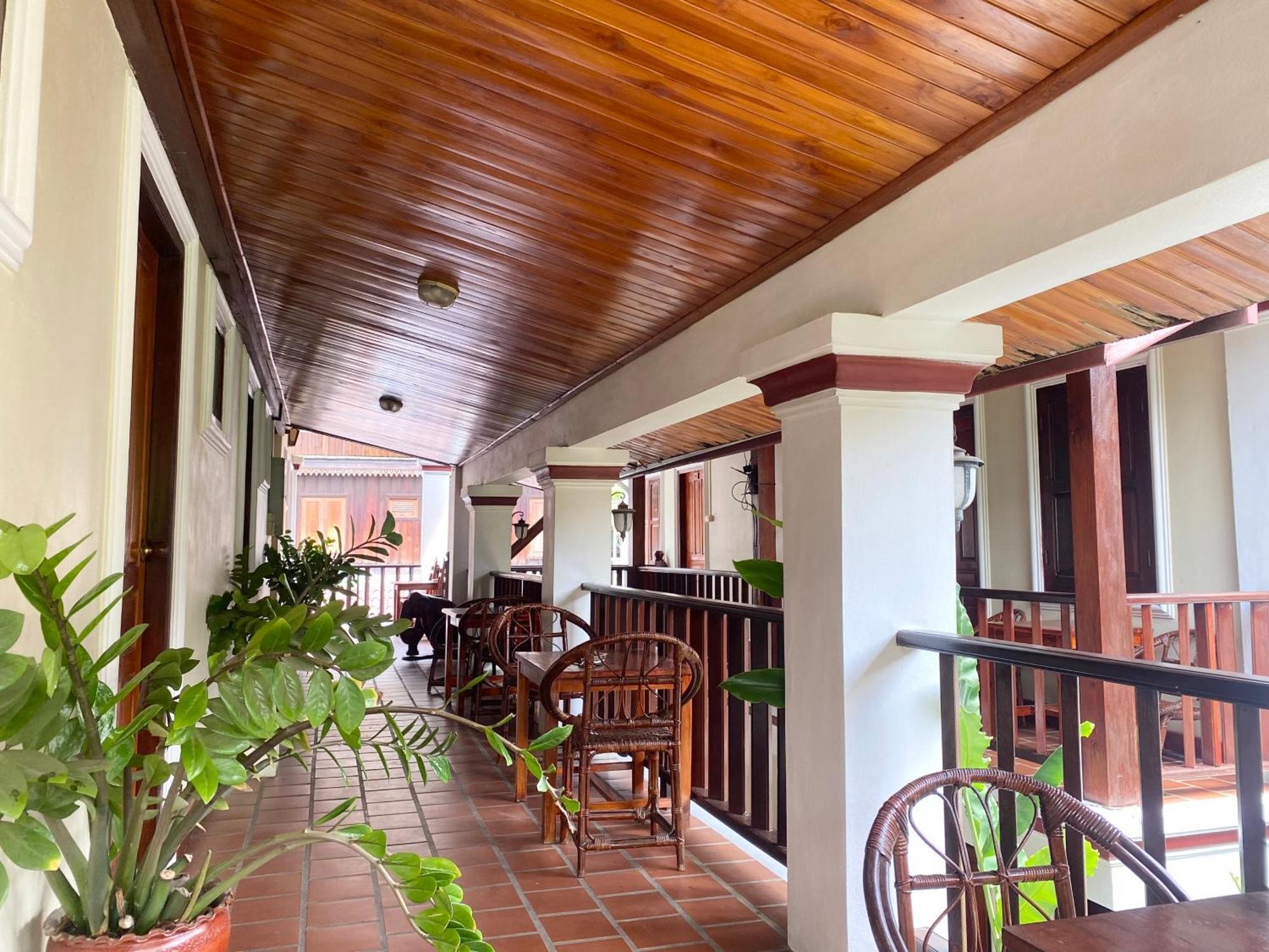 Golden Sun Boutique Hotel Luang Prabang Exteriör bild