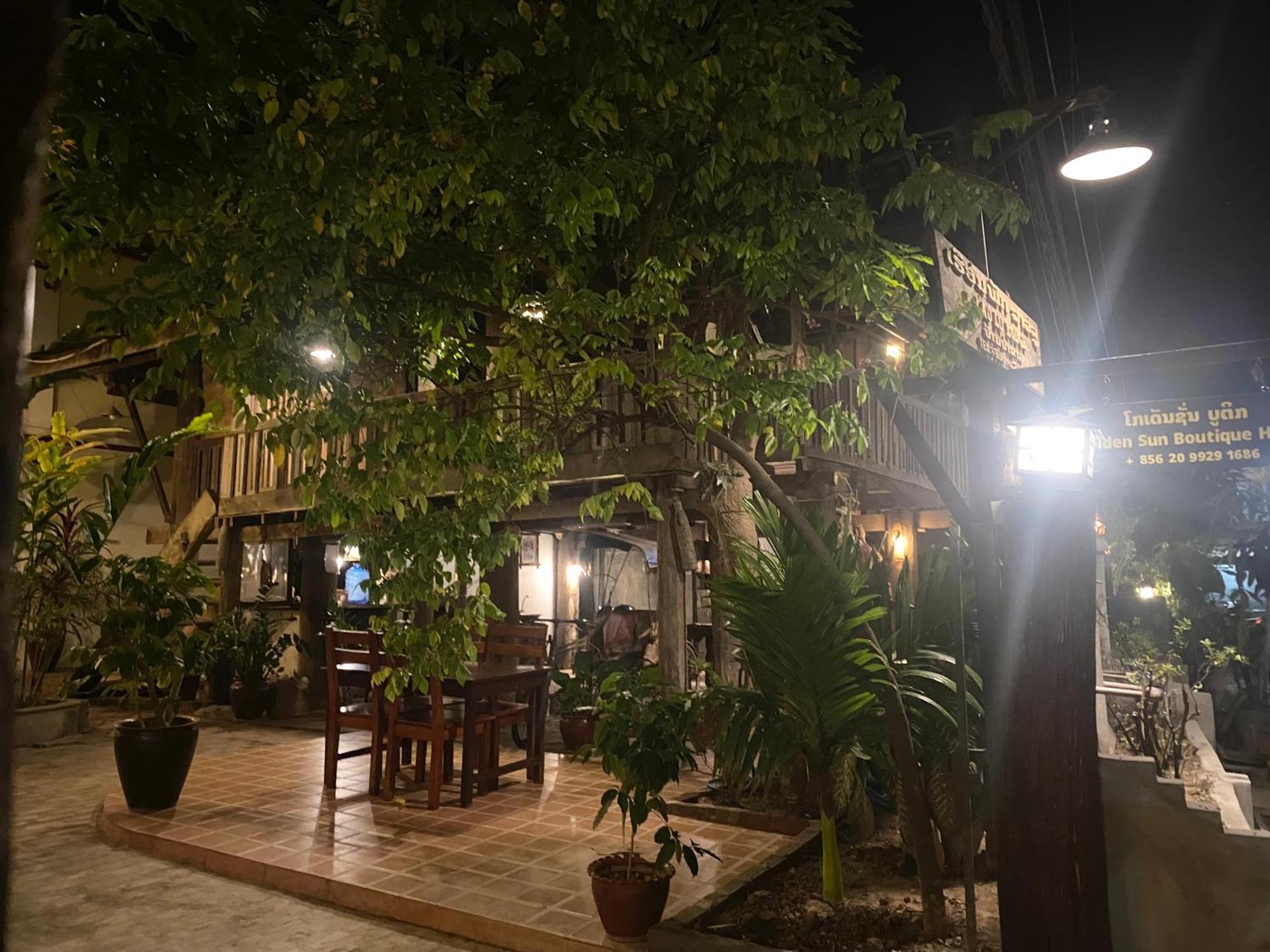 Golden Sun Boutique Hotel Luang Prabang Exteriör bild
