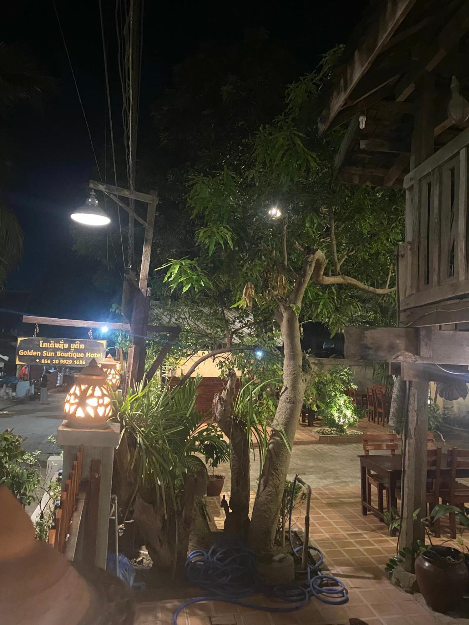 Golden Sun Boutique Hotel Luang Prabang Exteriör bild
