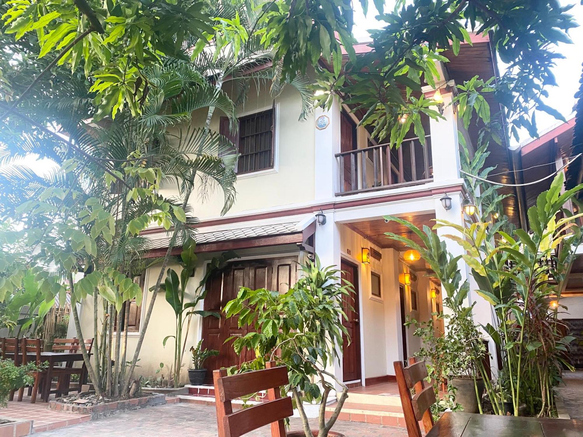 Golden Sun Boutique Hotel Luang Prabang Exteriör bild